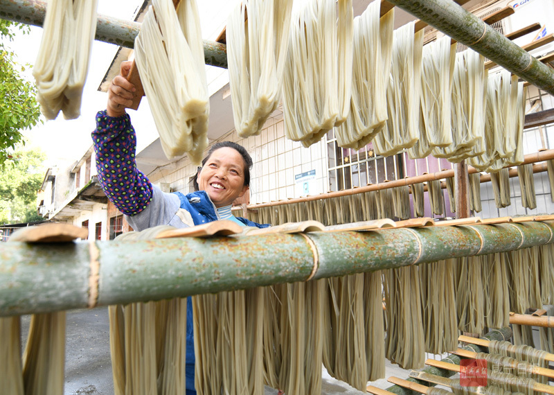 图文：手工制作红薯粉