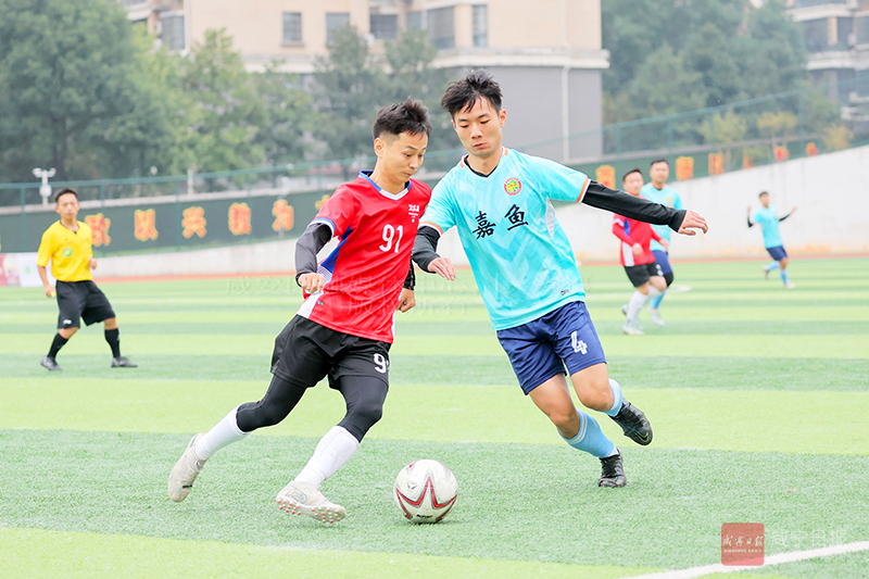图文：读秒绝平 点球制胜 咸安足球队逆袭夺胜