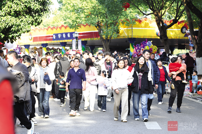图文：春游十六潭公园