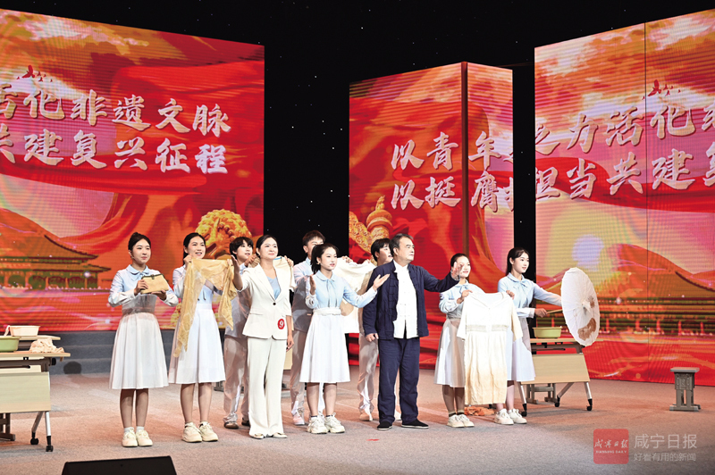 组图：“咸宁故事”传递向上力量
