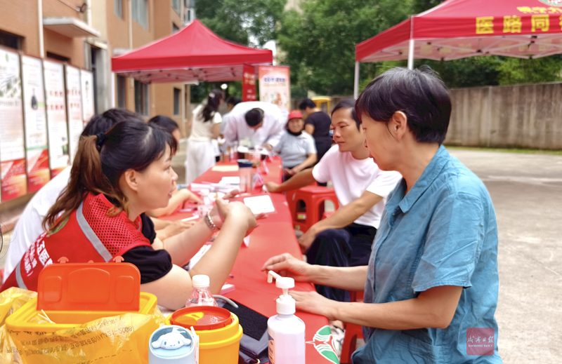 图文：志愿服务 便民暖心